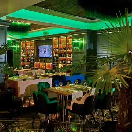 Address 26 - Palace Of Parliament Area דירה