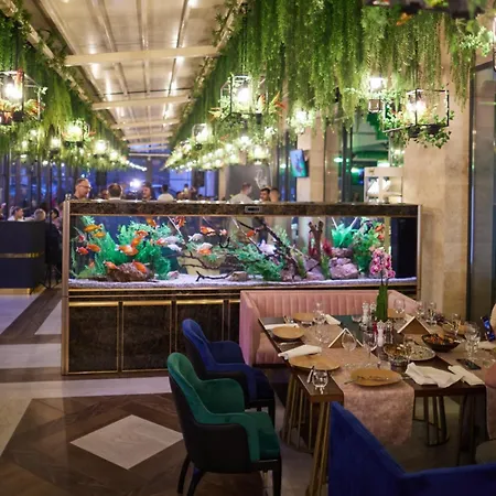 Address 26 - Palace Of Parliament Area *